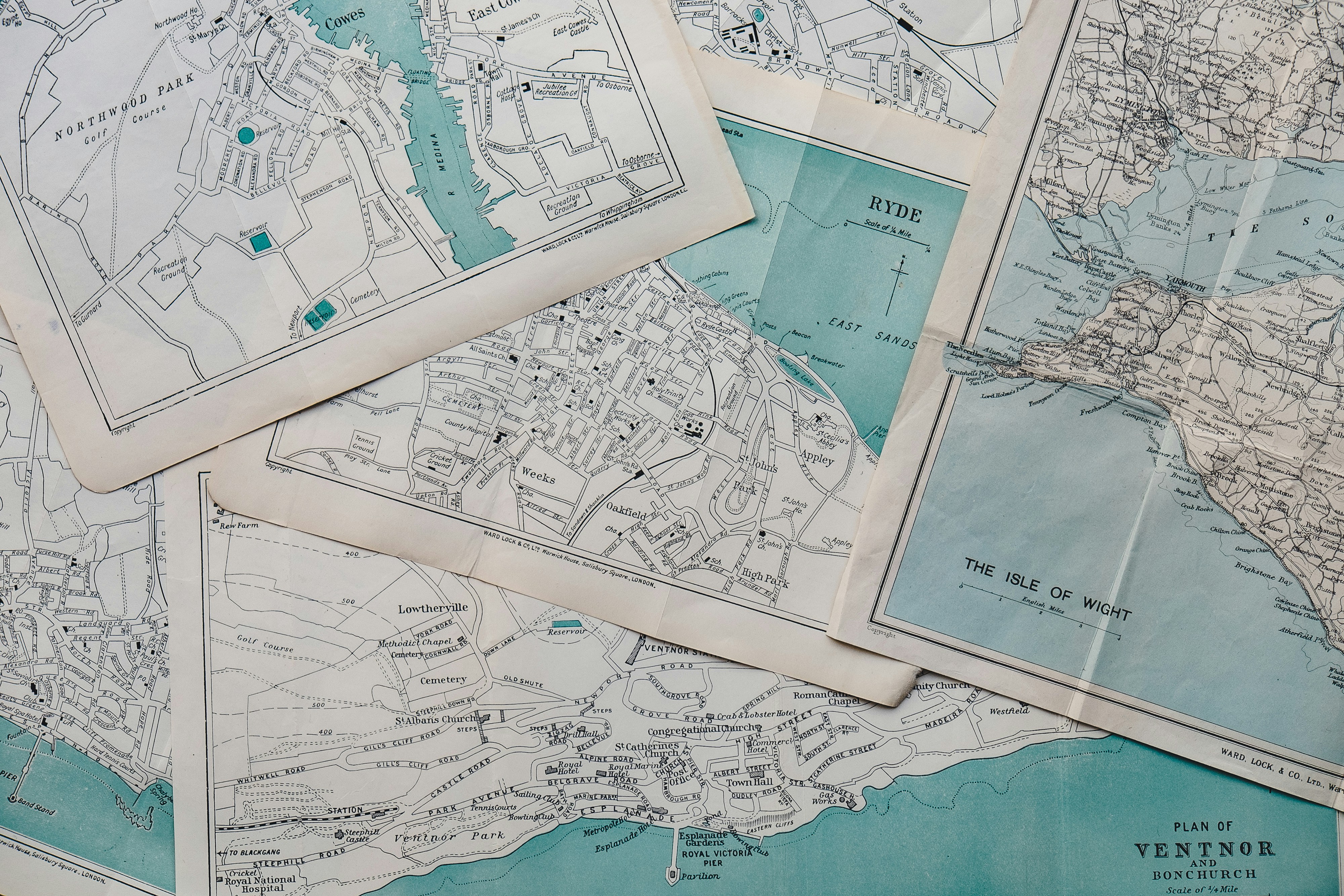 Layered maps representing a documented map of team AI use